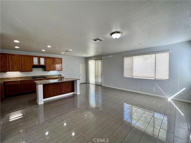 14962 Mt Palomar, Fontana, CA 92336