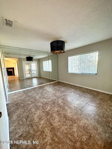 3801 CROWN POINT Road, 3082, Jacksonville, FL 32257