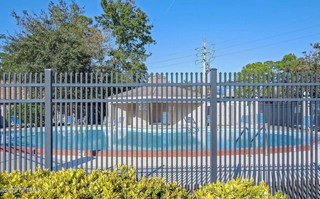 3801 CROWN POINT Road, 3082, Jacksonville, FL 32257