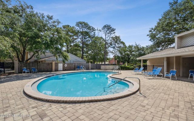 3801 CROWN POINT Road, 3082, Jacksonville, FL 32257