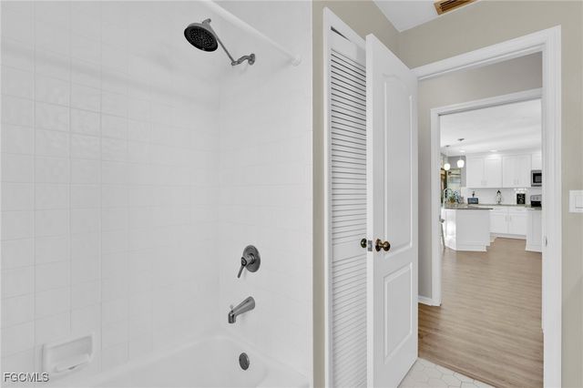 8866 Banyan Cove CIR, Fort Myers, FL 33919