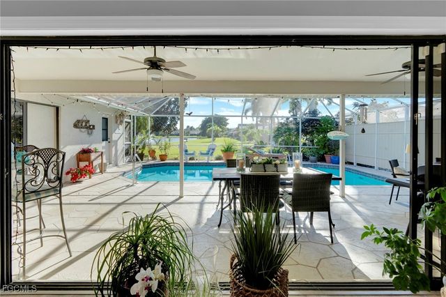 8866 Banyan Cove CIR, Fort Myers, FL 33919