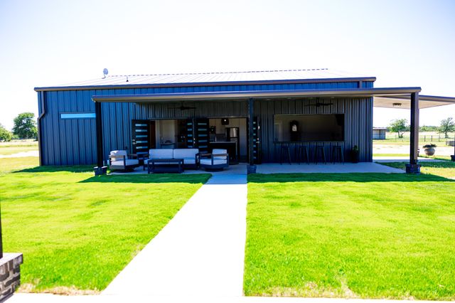 1560 Lacy Drive, Lipan, TX 76462