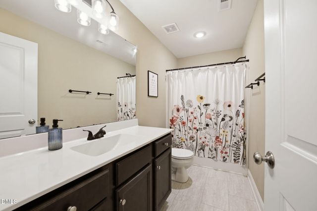 180 Long Grass Drive, Smithfield, NC 27577