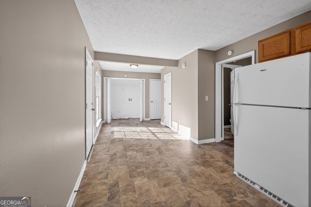 1931 Cornell Way, Morrow, GA 30260