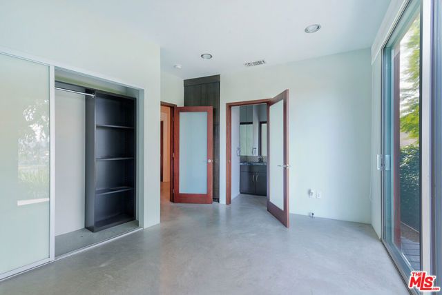 2337 BAXTER Street, Los Angeles, CA 90039