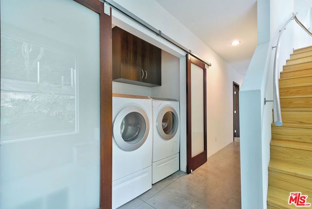 2337 BAXTER Street, Los Angeles, CA 90039