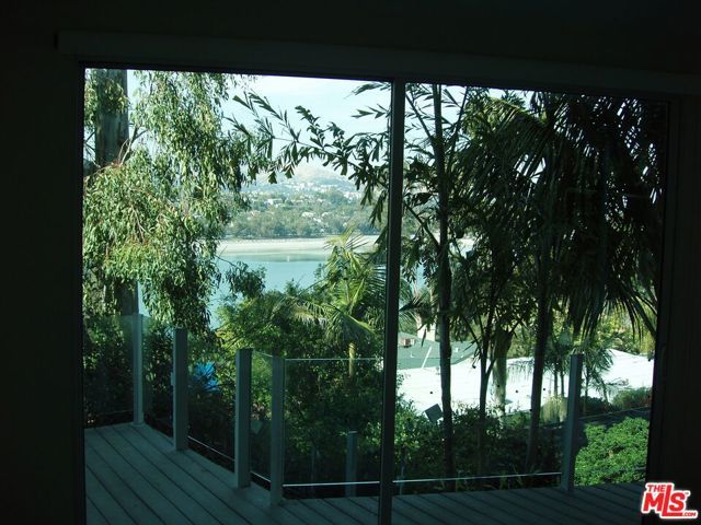 2337 BAXTER Street, Los Angeles, CA 90039