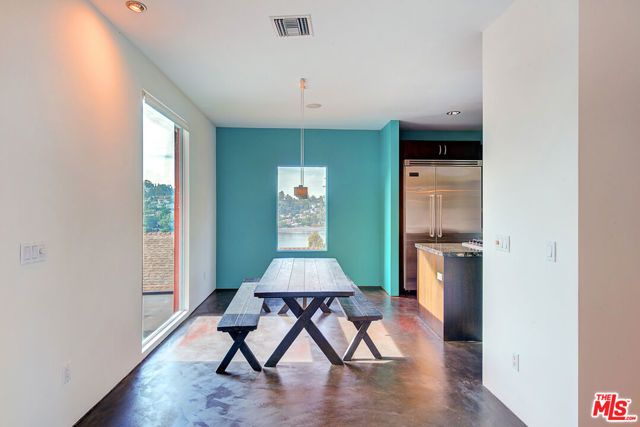 2337 BAXTER Street, Los Angeles, CA 90039