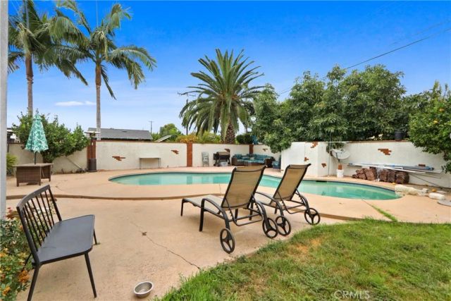3129 W Olinda, Anaheim, CA 92804