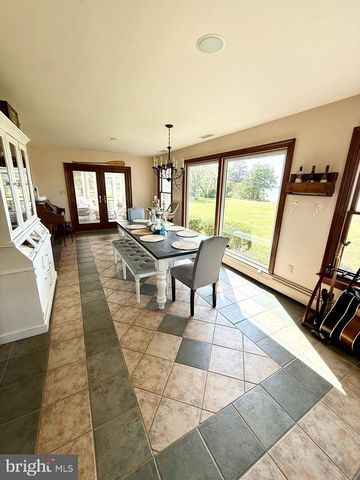 4928 GREGORY RD, Cambridge, MD 21613