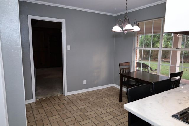 6165 Masters Drive, Shreveport, LA 71129