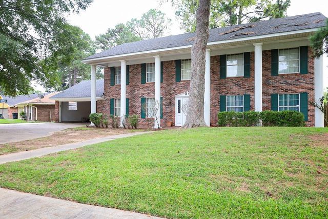 6165 Masters Drive, Shreveport, LA 71129