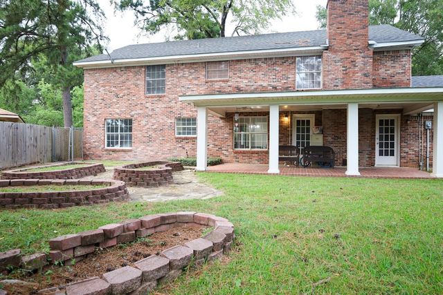 6165 Masters Drive, Shreveport, LA 71129