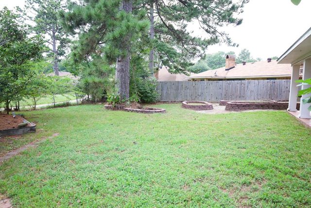 6165 Masters Drive, Shreveport, LA 71129