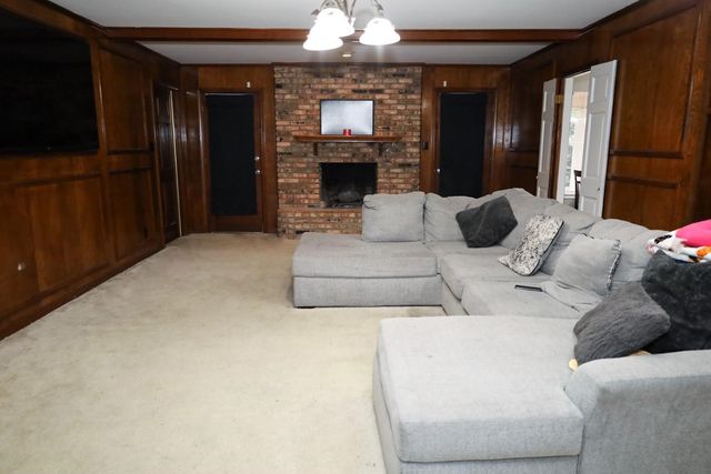 6165 Masters Drive, Shreveport, LA 71129