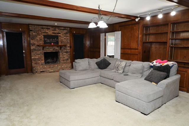 6165 Masters Drive, Shreveport, LA 71129