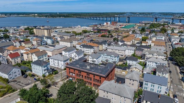 403 Division Street 13, Fall River, MA 02721