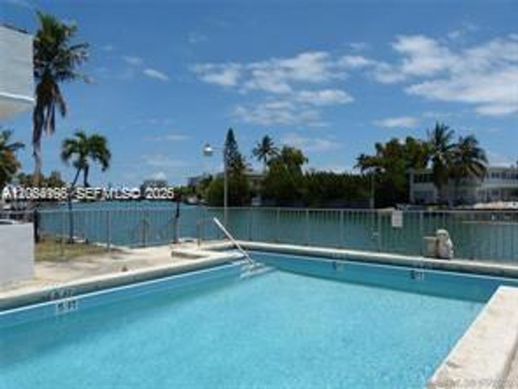 200 S Shore Drive 7, Miami Beach, FL 33141