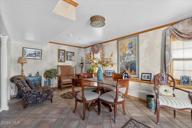 106 Calhoun Drive, Schaghticoke, NY 12182