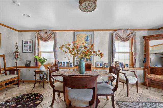 106 Calhoun Drive, Schaghticoke, NY 12182