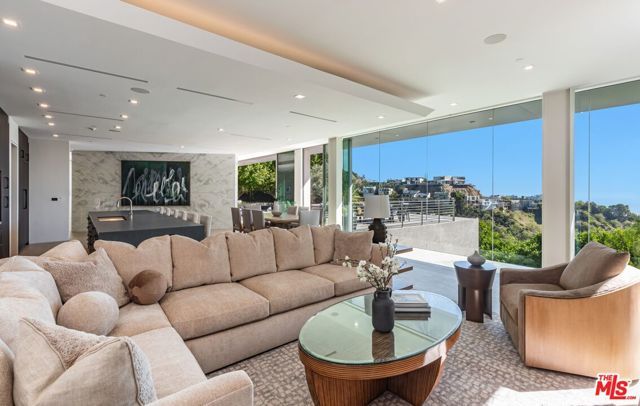 1895 Rising Glen Road, Los Angeles, CA 90069