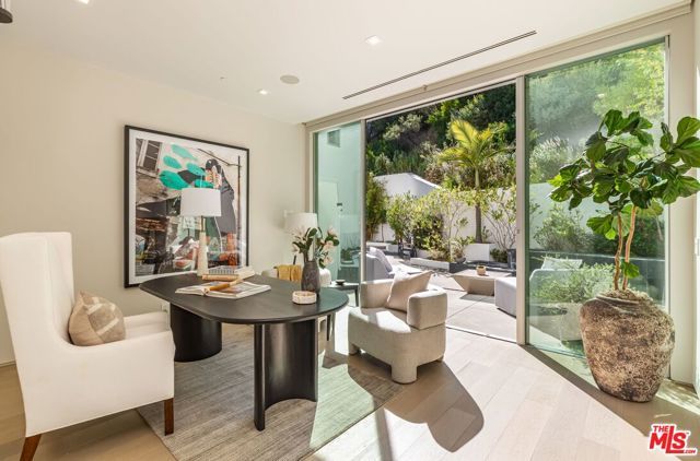 1895 Rising Glen Road, Los Angeles, CA 90069