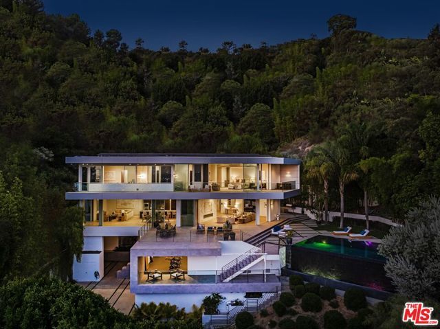 1895 Rising Glen Road, Los Angeles, CA 90069