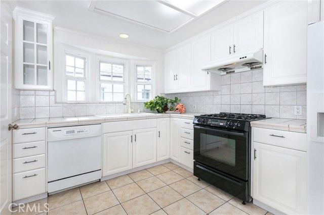 912 S Sierra Vista Avenue, Alhambra, CA 91801