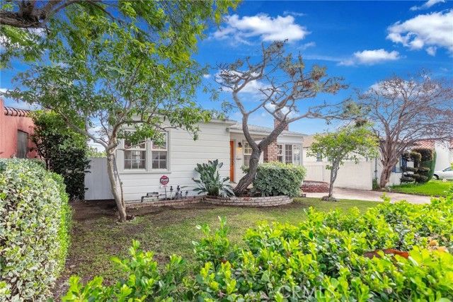 912 S Sierra Vista Avenue, Alhambra, CA 91801