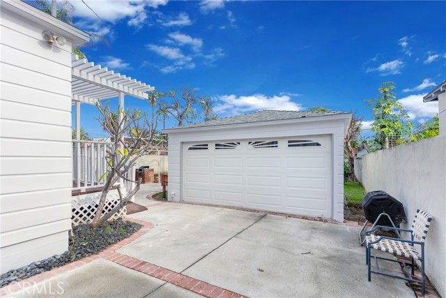 912 S Sierra Vista Avenue, Alhambra, CA 91801