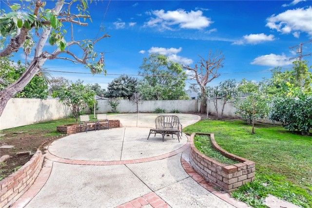 912 S Sierra Vista Avenue, Alhambra, CA 91801