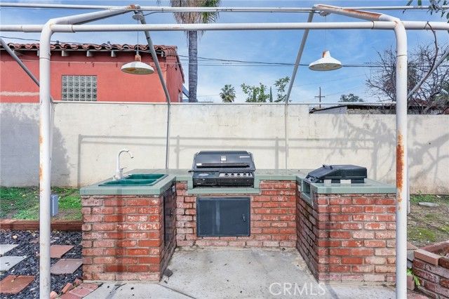 912 S Sierra Vista Avenue, Alhambra, CA 91801