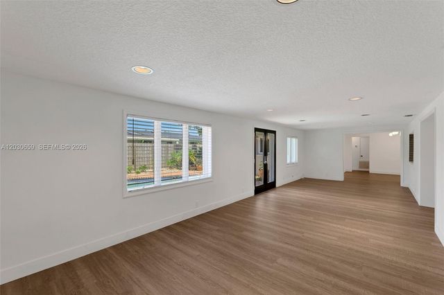 6341 NE 22nd Ave, Fort Lauderdale, FL 33308
