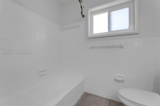 6341 NE 22nd Ave, Fort Lauderdale, FL 33308