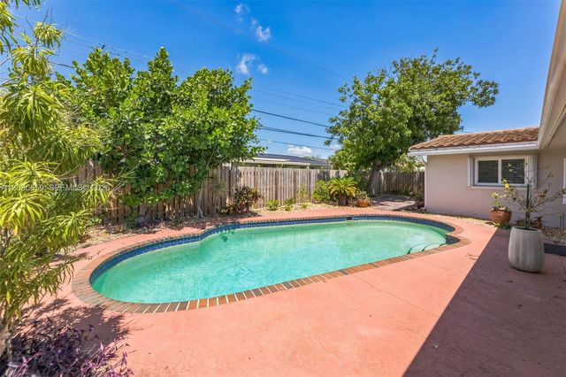6341 NE 22nd Ave, Fort Lauderdale, FL 33308