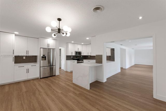 6341 NE 22nd Ave, Fort Lauderdale, FL 33308