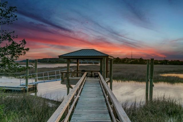 545 Towles Crossing Drive, Johns Island, SC 29455