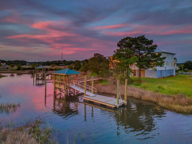 545 Towles Crossing Drive, Johns Island, SC 29455