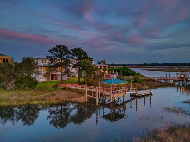 545 Towles Crossing Drive, Johns Island, SC 29455