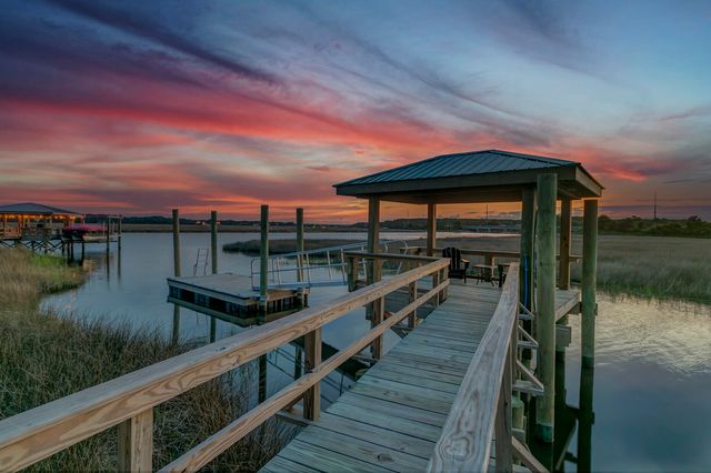 545 Towles Crossing Drive, Johns Island, SC 29455