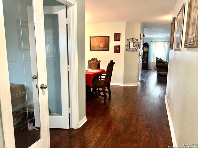 10006 Bradley Oak, San Antonio, TX 78223