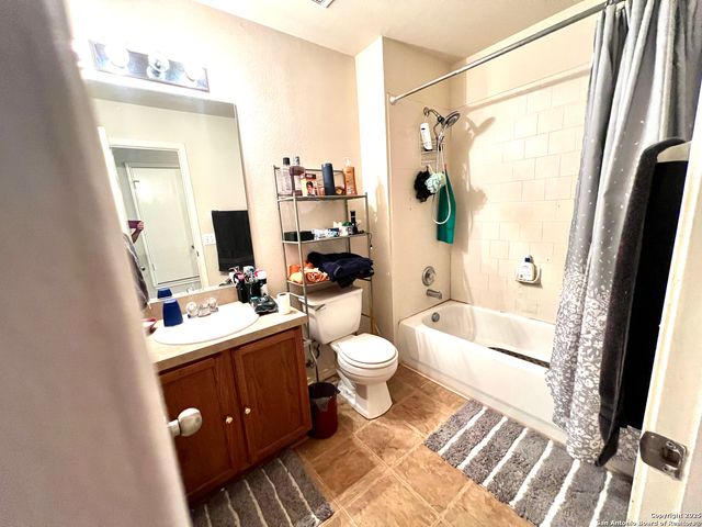 10006 Bradley Oak, San Antonio, TX 78223