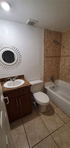 1925 Madison St 1, Hollywood, FL 33020