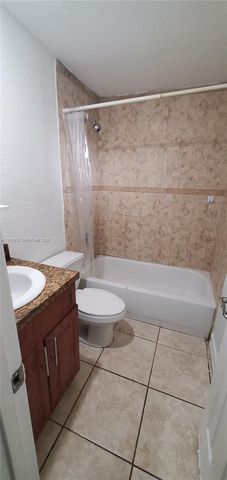 1925 Madison St 1, Hollywood, FL 33020