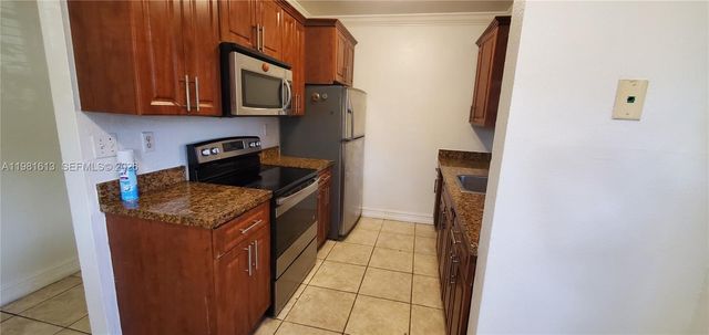 1925 Madison St 1, Hollywood, FL 33020