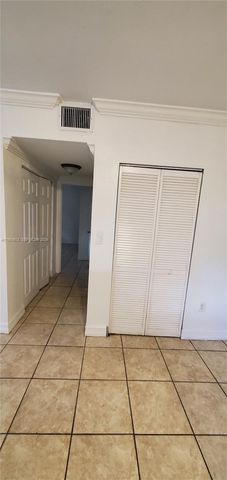 1925 Madison St 1, Hollywood, FL 33020