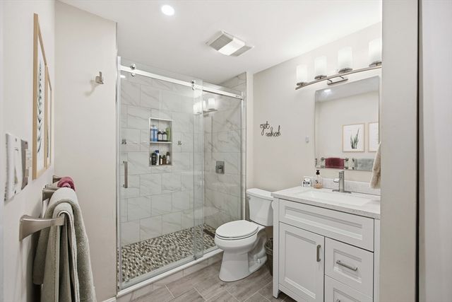 96 Gainsborough St 205W, Boston, MA 02115