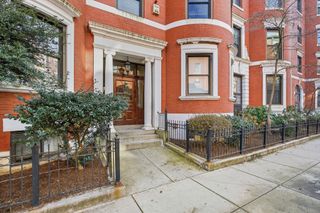 96 Gainsborough St 205W, Boston, MA 02115