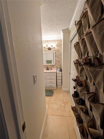 4415 S SEMORAN BOULEVARD 5, Orlando, FL 32822